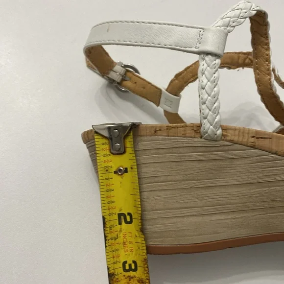 New💕 Adorable Cork Sandals 👡 - Picture 7 of 12